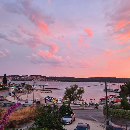 Apartman Simac Okrug Gornji Трогір Екстер'єр фото