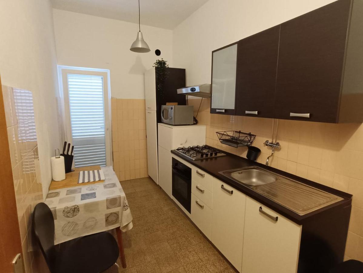 Apartman Simac Okrug Gornji Трогір Екстер'єр фото