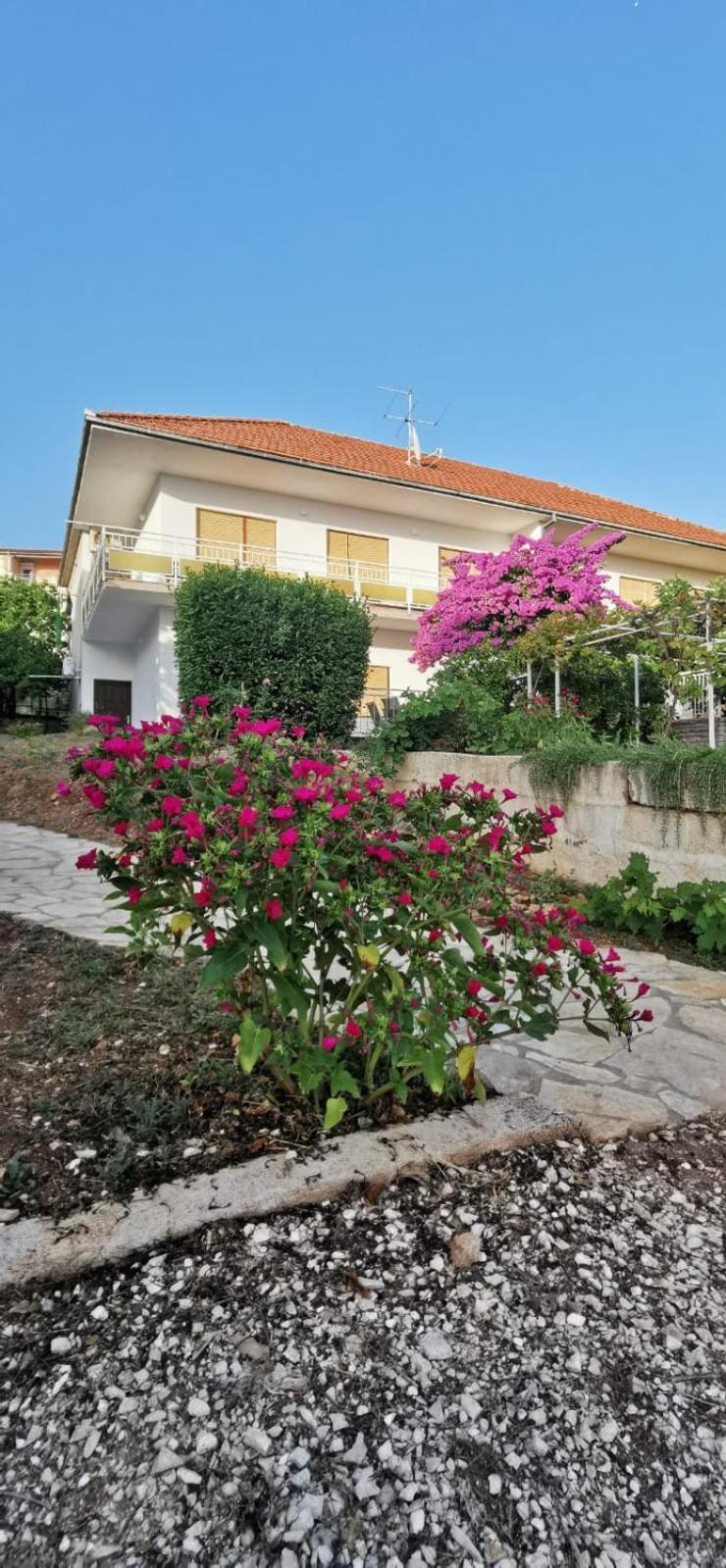 Apartman Simac Okrug Gornji Трогір Екстер'єр фото
